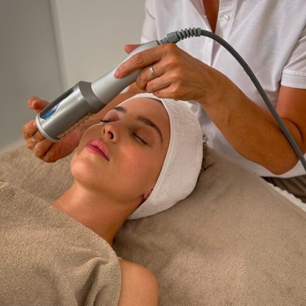 Массаж лица эндосферой - Katerina Cox